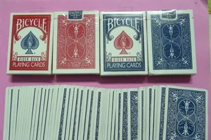 Bắt đối tượng tàng trữ quân bài tú lơ khơ có chất phóng xạ