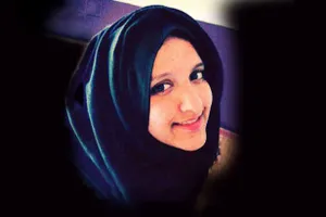 Thiếu nữ phát đi lời kêu gọi gia nhập IS đầy bạo lực 