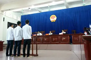 Án xử như vậy làm sao dân không kêu?