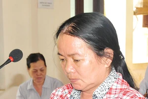 Vợ nguyên viện trưởng VKS lừa đảo hơn 21 tỉ đồng