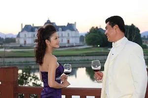 Sếp đề nghị tôi ‘yêu cho vui’