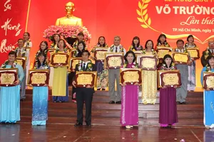 TP.HCM: Vinh danh 30 nhà giáo đạt giải thưởng Võ Trường Toản