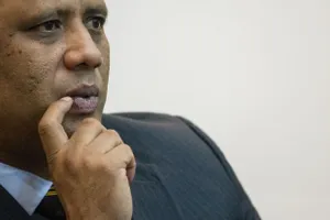 ‘Cầu thủ tôi vô kỷ luật…’