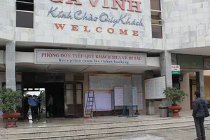 Đốt ga Vinh vì nghi nữ nhân viên nhìn mình với ánh mắt khinh thường 