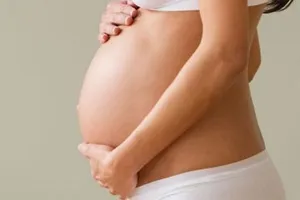 Giữ thai lại, anh sẽ cưới em