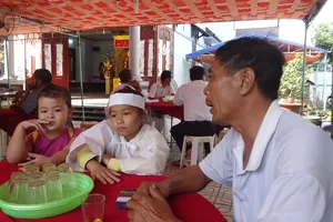 Xác định nguyên nhân tử vong trong vụ xác chết bên bờ suối