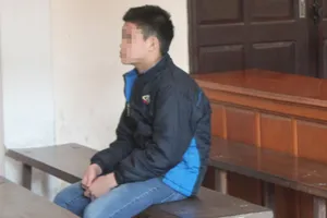 Học sinh lớp 9 đâm chết bạn, lĩnh 4 năm tù 