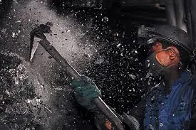 Lương bình quân ngành than 8,2 triệu đồng/người