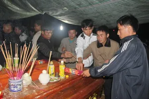 Tai nạn thảm khốc, 9 người tử vong trên đường đi đám cưới