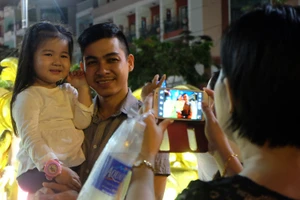 "Vớt vát" trước giờ bế mạc đường hoa Hàm Nghi