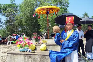 Hội cướp cù gần 10 năm chưa có đội thắng