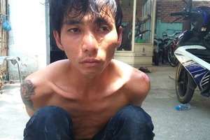 Bắt hai ‘đoản thần’ bẻ khóa trộm xe trong tích tắc