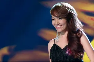 Bố mẹ vỡ nợ, quán quân Vietnam Idol sống tha hương
