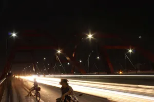 Sài Gòn lung linh dưới ánh đèn đêm