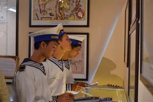 Cần Thơ lần đầu tiên triển lãm tư liệu quý về Hoàng Sa, Trường Sa