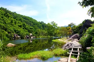 Hai cha con chết đuối thương tâm tại hồ nước ở khu du lịch