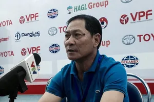 HLV Đinh Cao Nghĩa: Với tôi, Sanna Khánh Hòa cũng như B.Bình Dương, Hà Nội T&T