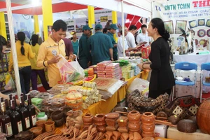 Khai mạc Mekong Expo 2015