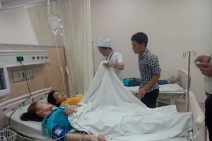 Chiều nay, nhiều công nhân tiếp tục bị ngộ độc 