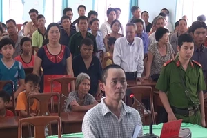 Lãnh 7 năm tù vì chém lìa tay người khác