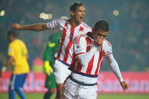 Bản lĩnh Paraguay khuất phục những vũ công Samba