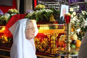 Đưa nhạc sĩ ‘Hà Nội- Niềm tin và hy vọng’ về nơi an nghỉ cuối cùng