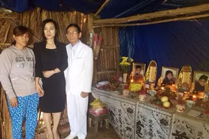 Đại gia Lê Ân hỗ trợ an táng 3 bé chết đuối ở huyện Đất Đỏ