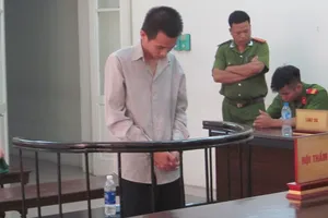 Cựu giám đốc làm giả hàng ngàn lõi lọc nước