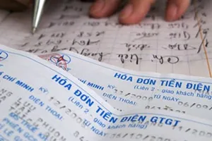 Xem xét đề xuất đưa khoản lỗ tỉ giá vào giá điện