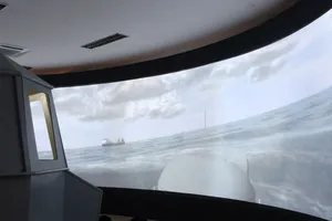 Ngắm đại dương qua cabin chiến hạm lớp Molnya 12418