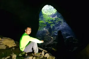 Người hùng hang động trở thành điển hình thi đua yêu nước