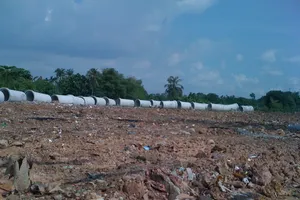 Bãi rác lộ thiên giữa trung tâm thành phố đã được giải phóng