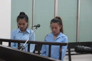 Hai bà mẹ 9x hầu tòa vì gieo ‘cái chết trắng’