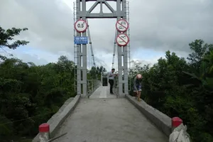 Khắc phục xong sự cố cầu treo 3 tỉ mới xây đã hỏng