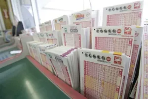 Loại cán bộ sắp về hưu đi Canada học xổ số