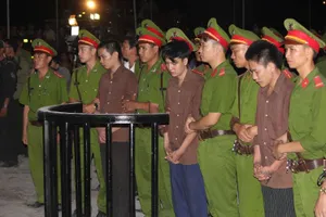 Xử vụ thảm sát Bình Phước: Dương, Tiến lãnh án tử, Thoại 16 năm tù 