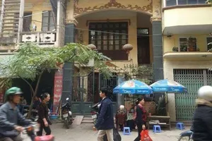 Táo tợn cướp xe chở vàng giữa ban ngày