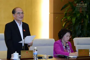 Để cửa đóng dấu ‘mật’, khác nào cấm dân tiếp cận thông tin