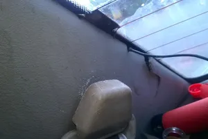 Liên tiếp hai vụ nổ bình chữa cháy trong xe ô tô