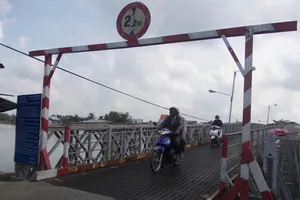 Hơn 900 tỉ đồng xây mới, thay thế 2/4 cầu yếu huyện Nhà Bè