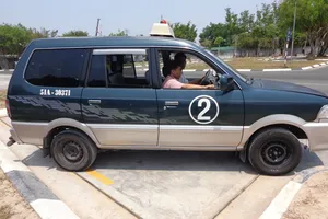 Chỉ 6/10 người đậu bằng xe lái theo cách thi mới