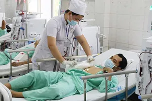 Danh sách nhà hảo tâm tiếp sức cho nhà báo Hữu Bằng