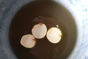 Hai vựa dừa lớn ở Thủ Đức dùng hóa chất tẩy trắng