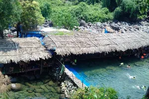 Nam sinh đuối nước ở Suối Voi