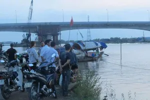 Một người mất tích sau va chạm tàu thủy