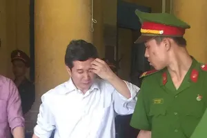 Khai gian để nhập trái phép ô tô địa hình 