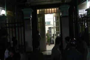 Phát hiện người đàn ông treo cổ tại nhà riêng