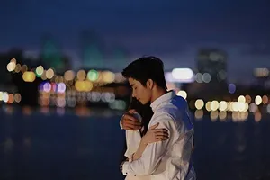 Tại sao không ai có thể lạnh lùng với người xưa?