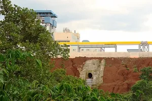 Xác nhận nhà máy alumin ở Nhân Cơ gặp sự cố tràn hóa chất 