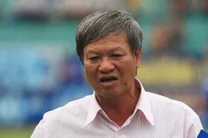 HLV ‘giỏi nhất Việt Nam’ xin từ chức